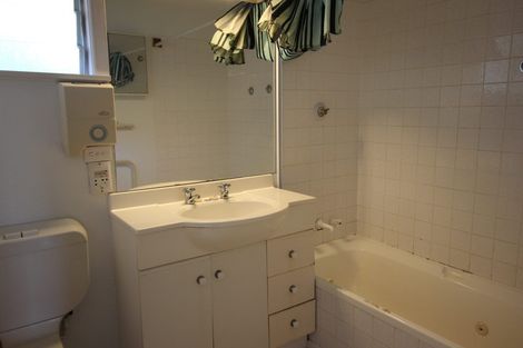 Photo of property in 51a/1 Northboro Road, Belmont, Auckland, 0622