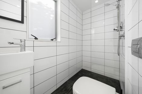 Photo of property in 172 Orangi Kaupapa Road, Northland, Wellington, 6012