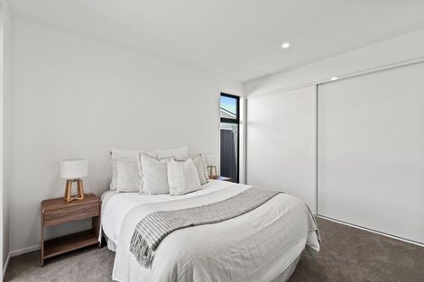 Photo of property in 207a Weston Road, St Albans, Christchurch, 8052