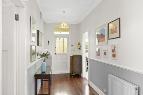 Photo of property in 30 Raumati Terrace, Khandallah, Wellington, 6035