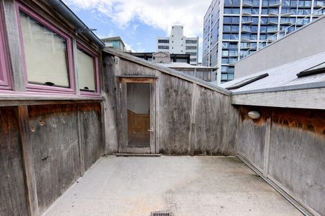 Photo of property in 227/6 Left Bank, Te Aro, Wellington, 6011