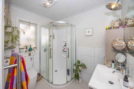 Photo of property in 69 Raeburne Street, Te Awamutu, 3800