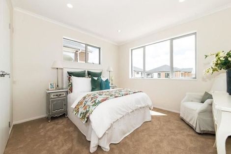 Photo of property in 20 Drumbuoy Drive, Flat Bush, Auckland, 2019