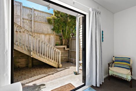 Photo of property in 27f1 Kanpur Road, Broadmeadows, Wellington, 6035