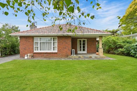 Photo of property in 11 Heath Street, St Andrews, Hamilton, 3200