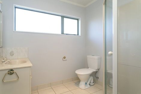 Photo of property in 38 Kurupae Road, Hilltop, Taupo, 3330