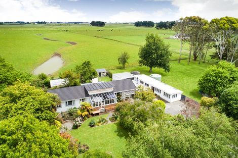 Photo of property in 329 Makirikiri Road, Crofton, Marton, 4787