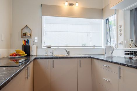 Photo of property in 2/77 Goulstone Road, Whakatane, 3120