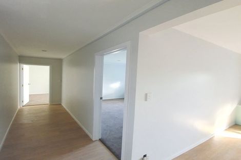 Photo of property in 621 Beach Road, Rothesay Bay, Auckland, 0630