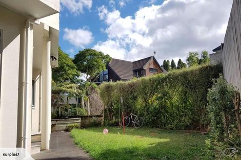Photo of property in 51 James Evans Drive, Northcote, Auckland, 0627