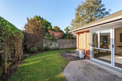 Photo of property in 2/79 Greers Road, Burnside, Christchurch, 8041