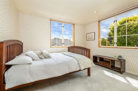 Photo of property in 12 Harlech Mews, Avonhead, Christchurch, 8042