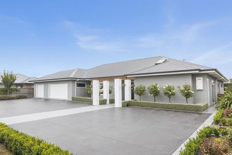 Photo of property in 14 Westburn Place, Prebbleton, 7604