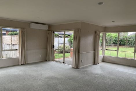 Photo of property in 13 Moss Crescent, Takanini, 2112