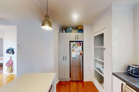 Photo of property in 9a Saint Leonard Street, Saint Johns Hill, Whanganui, 4501