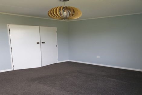 Photo of property in 10 Rakino Place, Awapuni, Palmerston North, 4412
