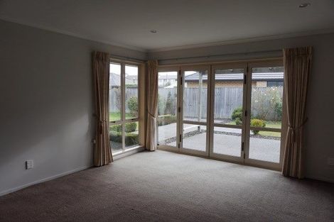 Photo of property in 6 Spitfire Place, Wigram, Christchurch, 8042