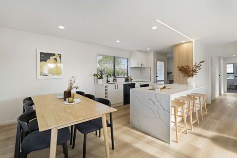 Photo of property in 6 Crosby Road, West Harbour, Auckland, 0618