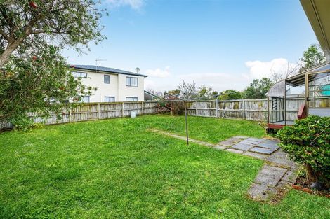 Photo of property in 69 Hepburn Road, Glendene, Auckland, 0602