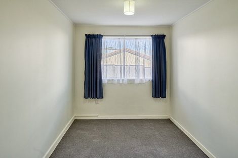 Photo of property in 2/35 Mana Esplanade, Paremata, Porirua, 5026