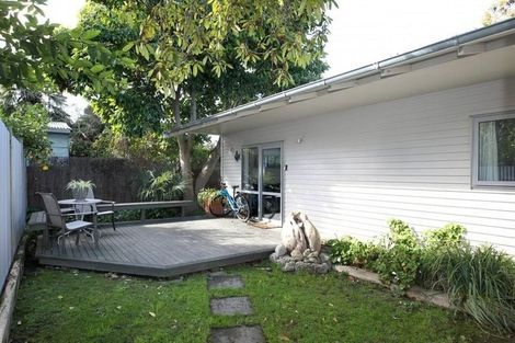 Photo of property in 609 Saint Aubyn Street West, Saint Leonards, Hastings, 4120