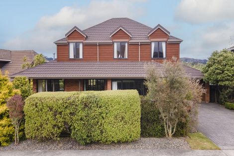 Photo of property in 7 Montrose Grove, Churton Park, Wellington, 6037