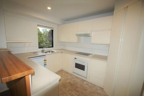 Photo of property in Gloucester Towers, 5/28 Gloucester Street, Christchurch Central, Christchurch, 8013