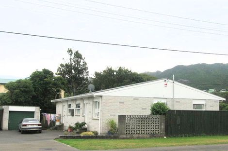 Photo of property in 2 Swansea Street, Khandallah, Wellington, 6035