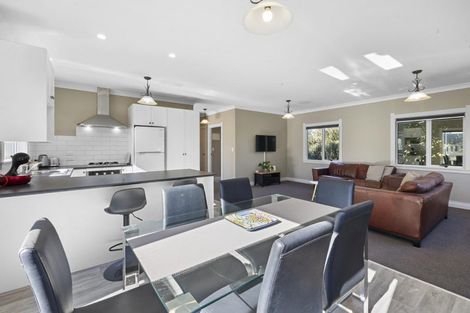 Photo of property in 50a Carrington Street, Lower Vogeltown, New Plymouth, 4310