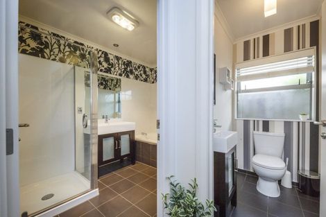 Photo of property in 28a Heatley Avenue, Hokowhitu, Palmerston North, 4410