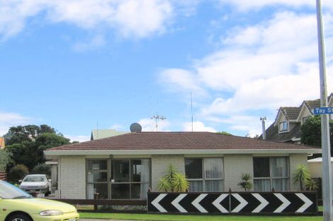 Photo of property in 35c Tay Street, Mount Maunganui, 3116