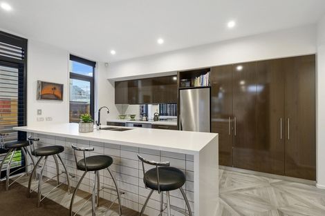Photo of property in 2/2a Dorset Street, Christchurch Central, Christchurch, 8013
