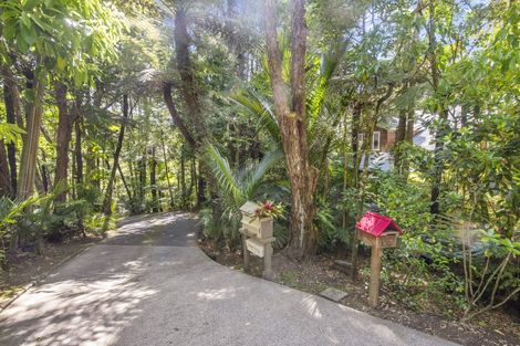 Photo of property in 133 Konini Road, Titirangi, Auckland, 0604