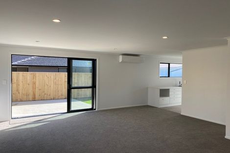 Photo of property in 110b Main Road, Waikanae, 5036