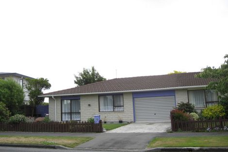 Photo of property in 57 Waratah Street, Avondale, Christchurch, 8061
