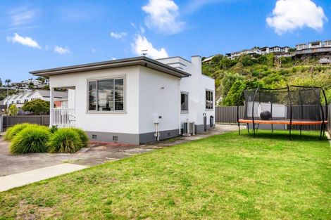 Photo of property in 6 Kenny Avenue, Ahuriri, Napier, 4110