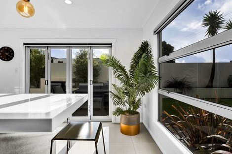 Photo of property in 45 Wills Road, Bell Block, New Plymouth, 4312