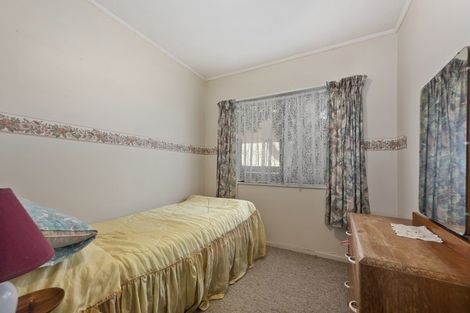 Photo of property in 52f1- Henry Street, Ebdentown, Upper Hutt, 5018