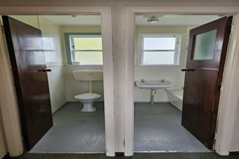 Photo of property in 6 Freyberg Terrace, Waipukurau, 4200