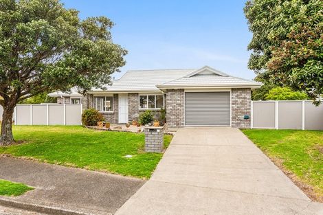 Photo of property in 24 Rangiatea Street, Paraparaumu Beach, Paraparaumu, 5032