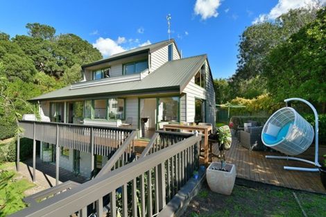 Photo of property in 18 Whale Cove, Stanmore Bay, Whangaparaoa, 0932