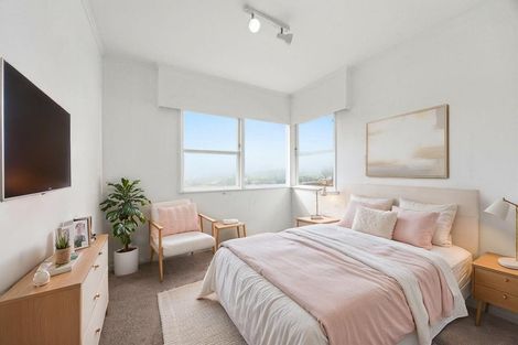 Photo of property in 4 Riverhills Avenue, Pakuranga Heights, Auckland, 2010
