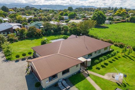 Photo of property in 39 Reading Street, Greytown, 5712