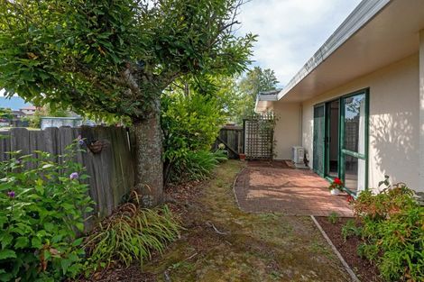 Photo of property in 11unit Mckee Avenue, Fenton Park, Rotorua, 3010
