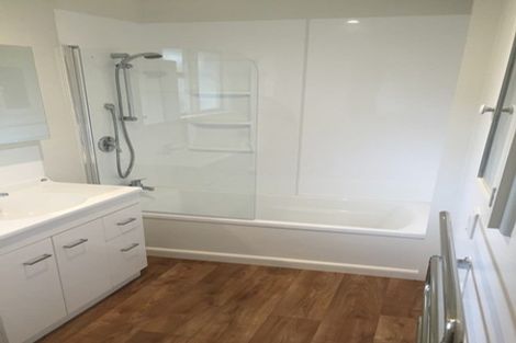 Photo of property in 75b Grahams Road, Burnside, Christchurch, 8041