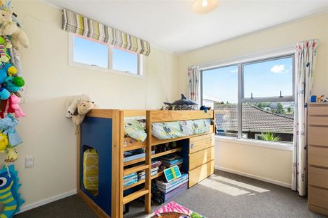 Photo of property in 1/33 Halberg Street, Glenfield, Auckland, 0629
