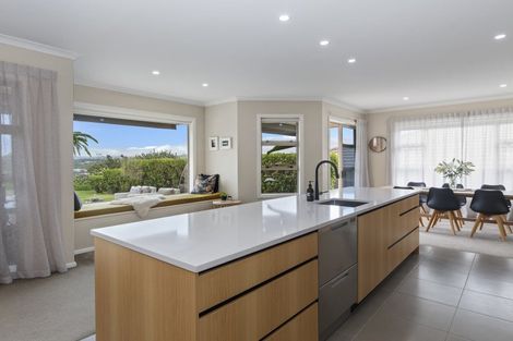 Photo of property in 56 Rexford Heights, Pyes Pa, Tauranga, 3112