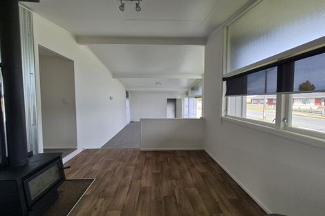 Photo of property in 45 Aotea Crescent, Tokoroa, 3420