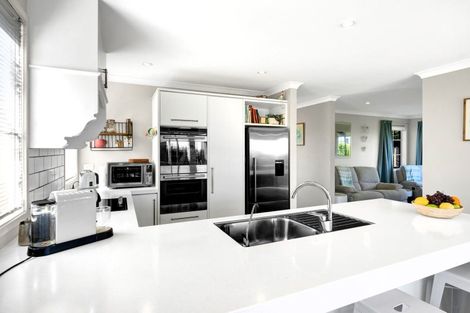 Photo of property in 12a Nadine Stanton Drive, Bell Block, New Plymouth, 4312