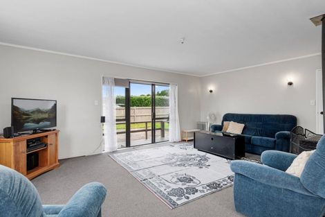 Photo of property in 27 Macloughlin Drive, Te Puke, 3119